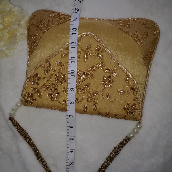 Floral Bag! - Picture 7 of 11